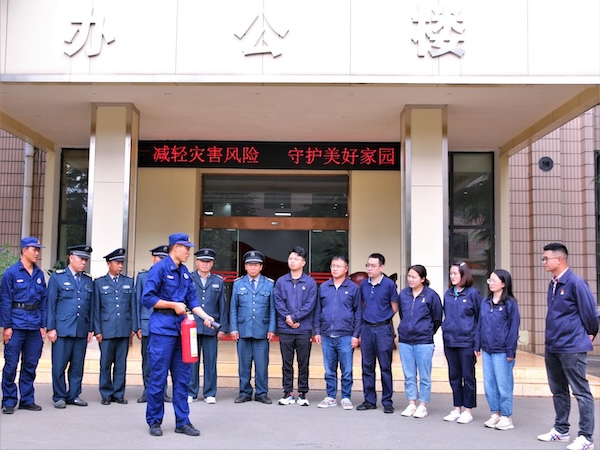 朱敏：一身消防藍(lán) 守護(hù)一方平安