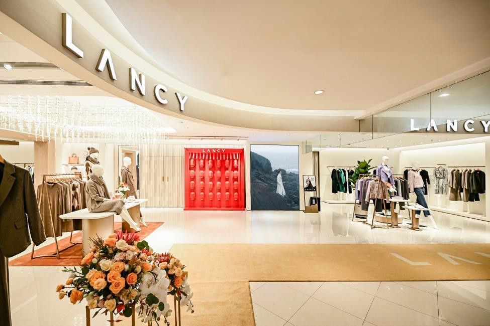 朗姿股份，數(shù)字化轉(zhuǎn)型中品牌價(jià)值的重塑與提升