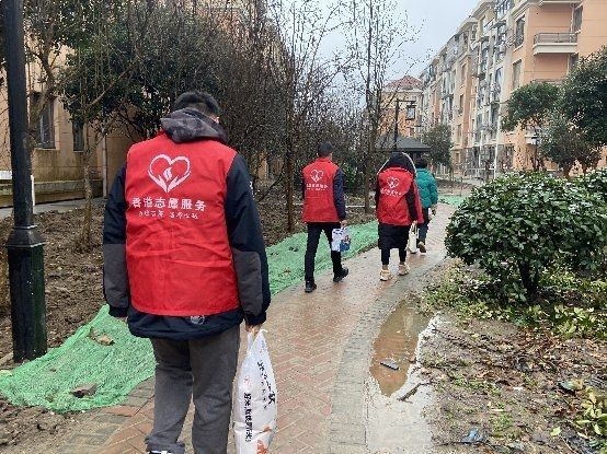 湖州煙草：春節(jié)慰問聚焦“三心”提升“三度”