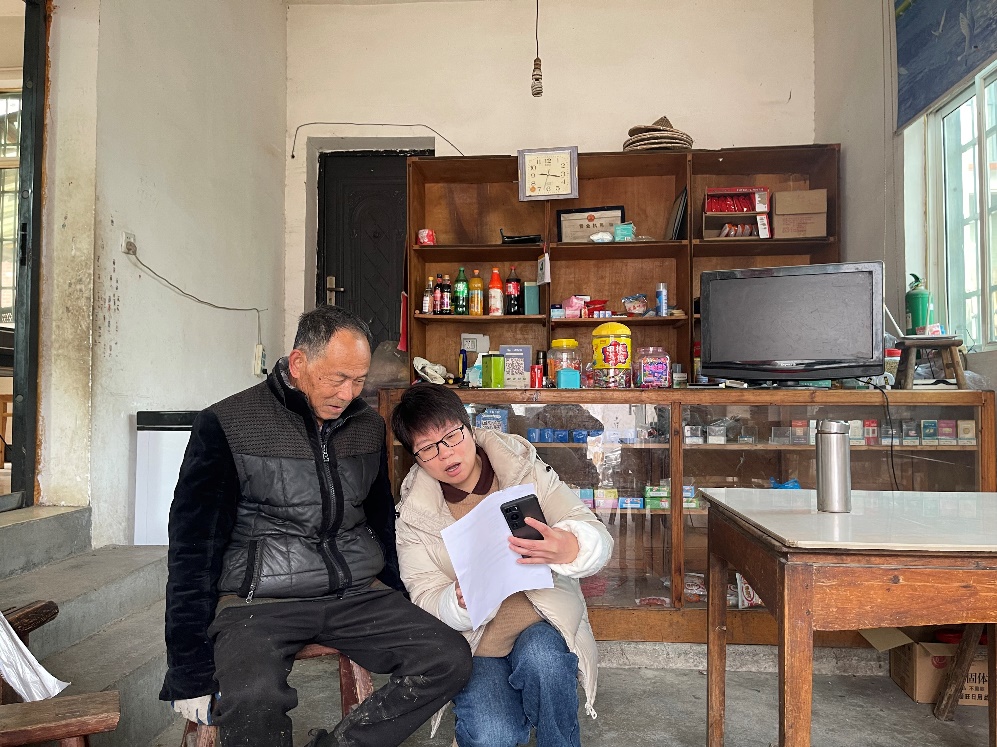 浙江建德：暖意融融“志愿紅” 青力青為喚春風(fēng)