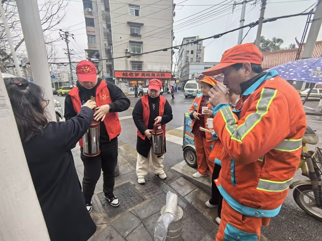 種下“助人苗” 長(zhǎng)成“雷鋒樹(shù)”