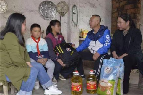 江蘇淮陰：“最美蘇煙人”續(xù)寫新時(shí)代“雷鋒”故事