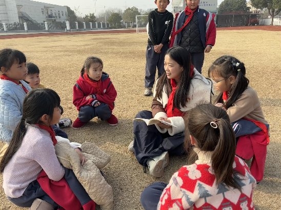 浙江長(zhǎng)興縣煙草專賣局 看見“她”們的力量 ：巾幗擔(dān)重任 鏗鏘綻芳華