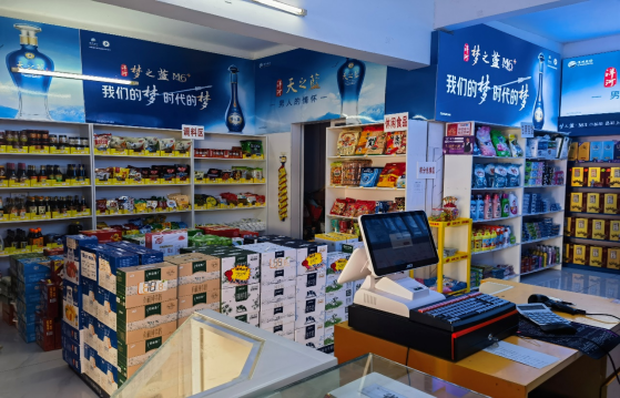 武漢黃陂：從“臟亂雜”到“新凈美”——農(nóng)網(wǎng)副食店的轉型路