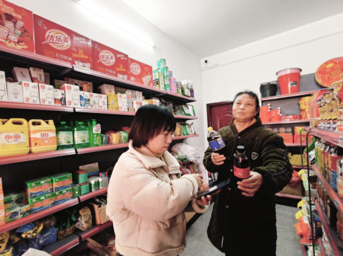 青春向黨綻芳華 基層逐夢踐初心