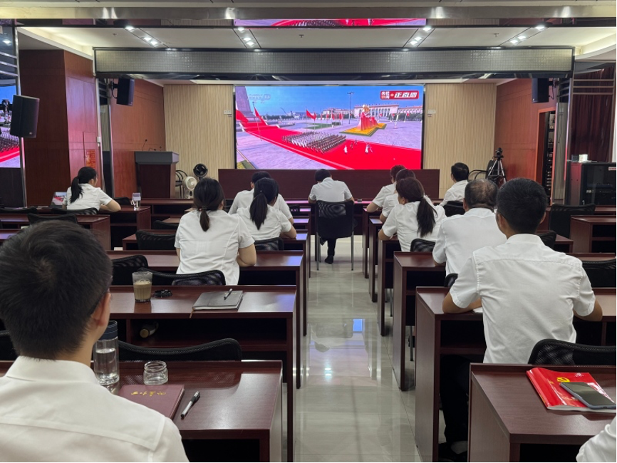 湖北浠水：觀閱兵盛典礪初心 承抗戰(zhàn)精神建新功