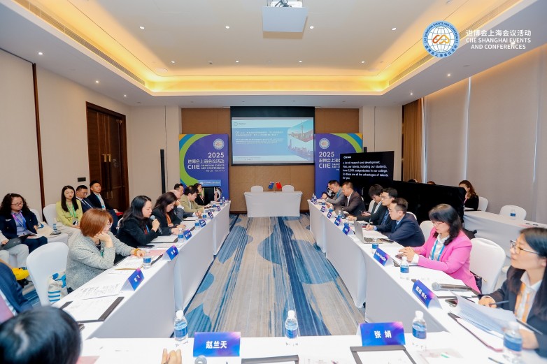 1762776941354796.jpg 1762776941354796.jpg